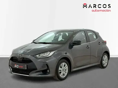 Używany Mazda 2 Comfort 116 KM (85 kW) 2023 Hatchback