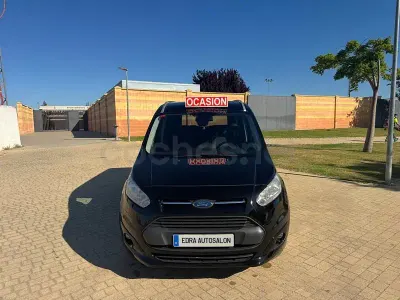 Usado Ford Tourneo Connect Titanium 120 CV (88 kW) 2016 Negro Monovolumen
