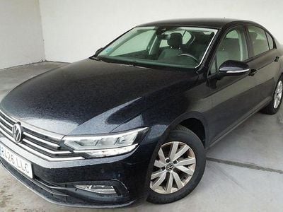 Usado VW Passat Business 122 CV (89 kW) 2020 Negro Berlina