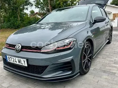 Usado VW Golf VII GTI 290 CV (213 kW) 2019 Gris / plata Berlina