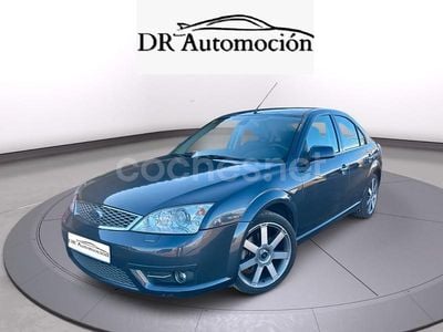 Gris / plata Usado 2006 Ford Mondeo Titanium X Berlina | 6990 € (Caro)