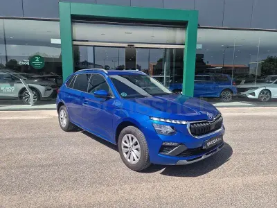 Usado Skoda Kamiq Selection 150 CV (110 kW) 2025 Blanco SUV