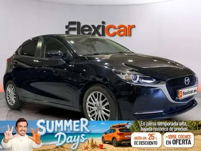 Usado Mazda 2 90 CV (66 kW) 2020 Negro Berlina