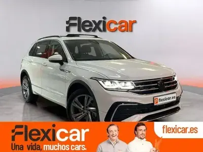 Usado VW Tiguan R-line 200 CV (147 kW) 2023 Blanco SUV