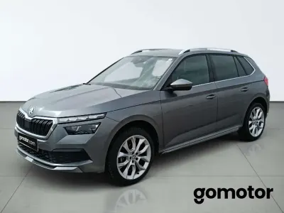 Usado Skoda Kamiq Style 150 CV (110 kW) 2023 Gris SUV