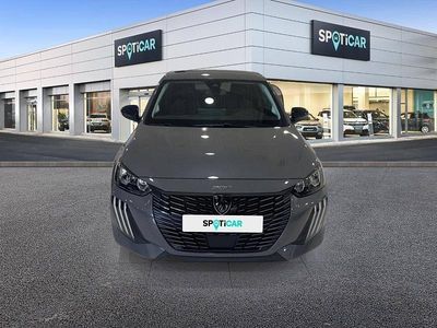Usado Peugeot 208 Allure 101 CV (74 kW) 2025 Gris Utilitario