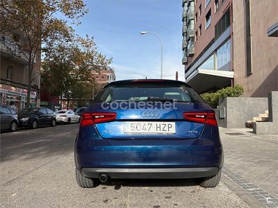 Azul Usado 2013 Audi A3 Attraction Berlina | 11.500 € (Precio justo)