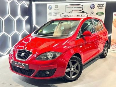 Usado Seat Altea I-Tech 105 CV (77 kW) 2015 Rojo Monovolumen