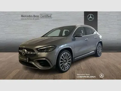 Usado Mercedes GLA200 150 CV (110 kW) 2025 Gris SUV