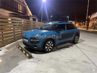 Usado Citroën C4 Shine 100 CV (73 kW) 2017 Azul Berlina