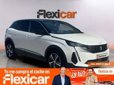 Usado Peugeot 3008 Allure 131 CV (96 kW) 2023 Blanco SUV