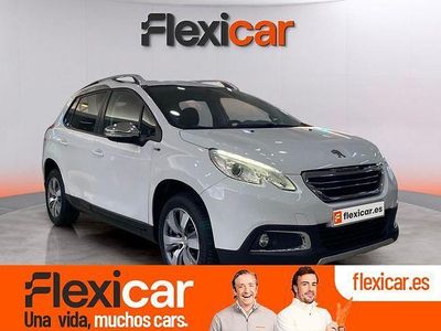 Usado Peugeot 2008 Active 100 CV (73 kW) 2016 Blanco SUV