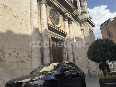 Usado BMW 318 143 CV (105 kW) 2009 Azul Berlina