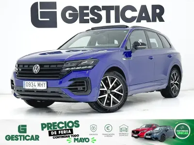 Käytetty VW Touareg R 462 HP (339 kW) 2023 Harmaa Katumaasturi