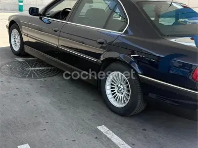 Usado BMW 750L 326 CV (239 kW) 1998 Azul Berlina