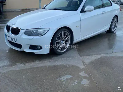 Usado BMW 320 170 CV (125 kW) 2011 Blanco Coupe
