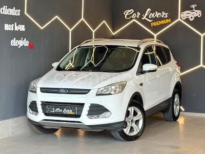 Blanco Usado 2015 Ford Kuga Titanium SUV | 10.000 € (Precio justo)