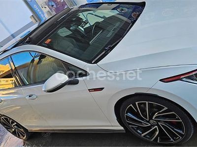 Usado VW Golf VIII GTI 245 CV (180 kW) 2021 Blanco Berlina
