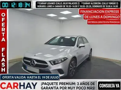 Usado Mercedes A250 220 CV (161 kW) 2021 Gris Berlina