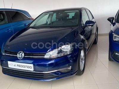 Usado VW Golf VII Advance 116 CV (85 kW) 2017 Azul Berlina