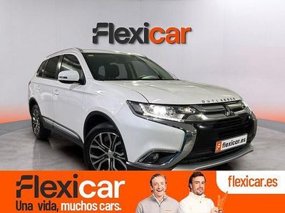 Usado Mitsubishi Outlander P-HEV Motion 224 CV (164 kW) 2021 Blanco