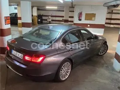 Usado BMW 328 Luxury Line 245 CV (180 kW) 2012 Gris / plata Berlina
