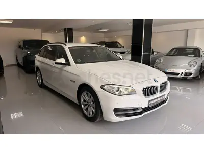 Usado BMW 520 Shadowline 190 CV (139 kW) 2015 Blanco Familiar