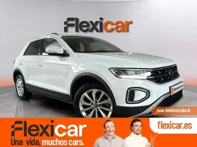 Usado VW T-Roc Life 150 CV (110 kW) 2023 Blanco SUV