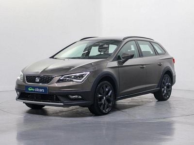Usado Seat Leon 184 CV (135 kW) 2015 Gris SUV