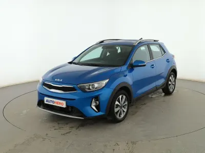 Begagnad Kia Stonic 101 HK (74 kW) 2022 Blå SUV