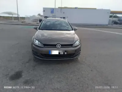 Usado VW Golf VII Edition 105 CV (77 kW) 2015 Gris Familiar