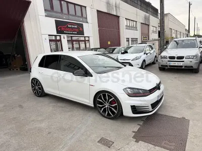 Usado VW Golf VII GTI 230 CV (169 kW) 2015 Blanco Berlina