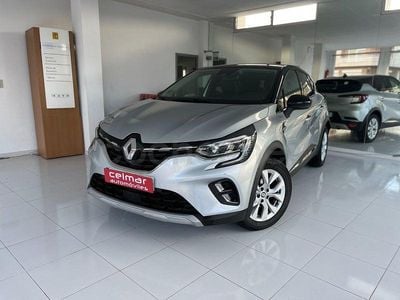 Usado Renault Captur Zen 140 CV (102 kW) 2021 Gris / plata SUV