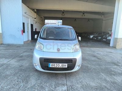 Gris / plata Usado 2015 Fiat Qubo Dynamic Monovolumen | 7499 €