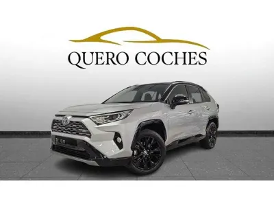 Käytetty Toyota RAV4 Hybrid Style 218 HP (160 kW) 2022 Valkoinen Katumaasturi