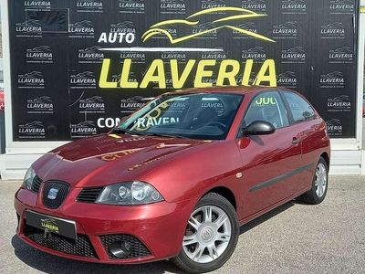 Usado Seat Ibiza 75 CV (55 kW) 2007 Burdeos Utilitario