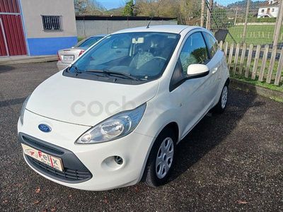 Usado Ford Ka Trend 69 CV (50 kW) 2015 Blanco Berlina