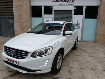 Usado Volvo XC60 Momentum 136 CV (100 kW) 2014 Blanco SUV