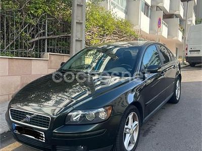 Volvo S40