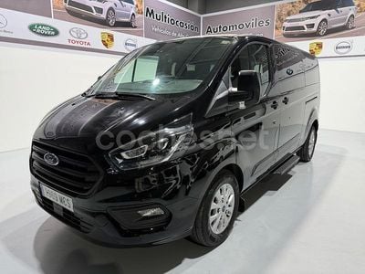 Negro Usado 2023 Ford Tourneo Titanium Monovolumen | 19.990 €