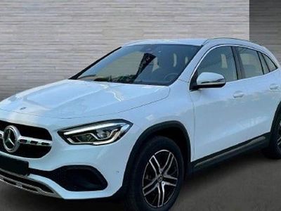 Blanco Usado 2023 Mercedes GLA200 SUV | 34.500 €