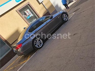 Gris / plata Usado 2011 BMW 523 Berlina | 15.350 €