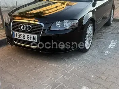 Usado Audi A3 Attraction 140 CV (102 kW) 2003 Negro Utilitario