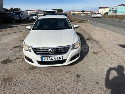 Blanco Usado 2010 VW Passat Berlina | 9000 € (Un poco caro)