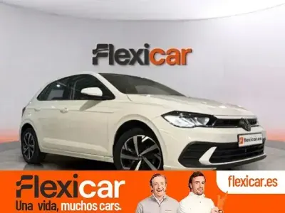Usado VW Polo Life 95 CV (69 kW) 2023 Blanco Utilitario