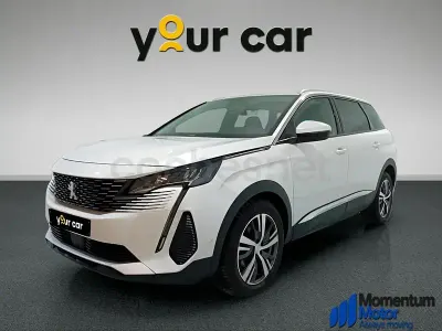 Usado Peugeot 5008 Allure 130 CV (95 kW) 2021 Blanco SUV