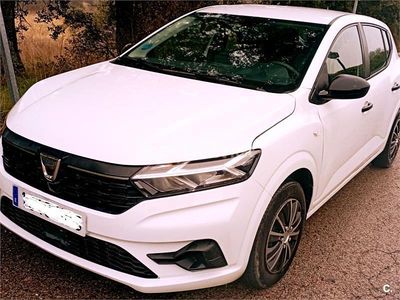 Usado Dacia Sandero Essentiel 101 CV (74 kW) 2022 Blanco Berlina