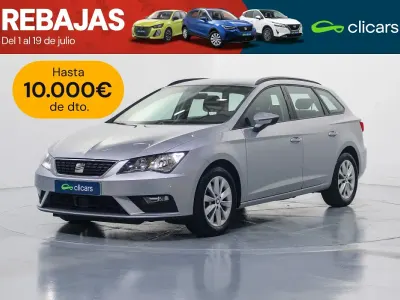 Usado Seat Leon Style 115 CV (84 kW) 2019 Gris Familiar