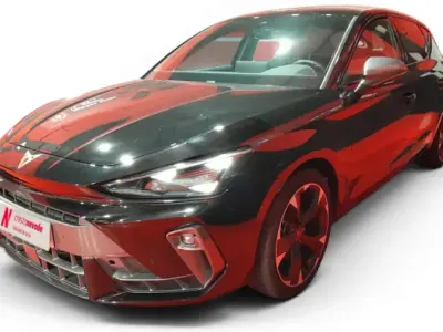 Usado Cupra Leon 150 CV (110 kW) 2025 Negro Coupe