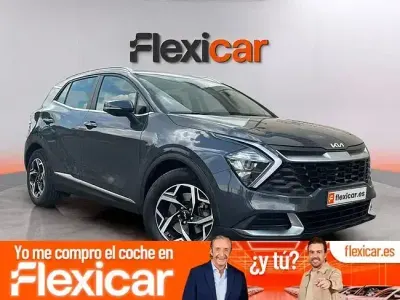 Usado Kia Sportage 136 CV (100 kW) 2023 Gris SUV